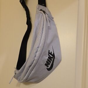 Nike Light Gray/Lavendar Crossbody Bag